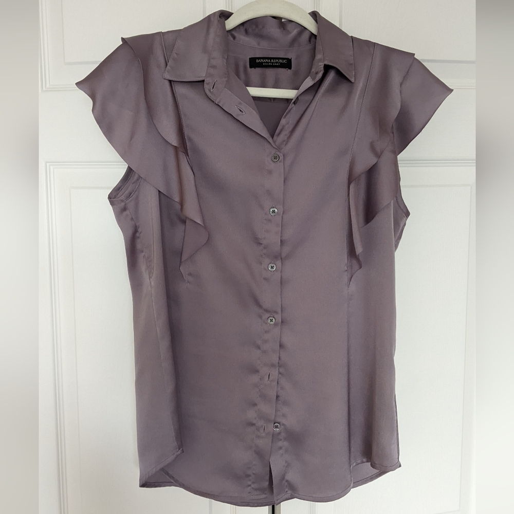 Banana Republic Lavender Ruffle Blouse